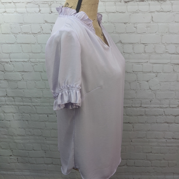 🌸Buy 1 Get 1 Free🌸 Talbots Purple Ruffled Shirt Medium🌸 - Picture 5 of 7